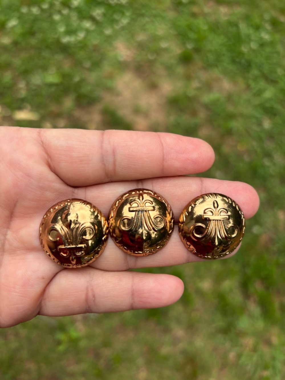 Set of 3 Decorative Gold Fleur-de-Lis Buttons METAL